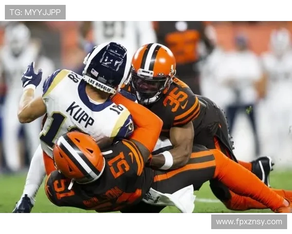 克鲁塞罗与竞技大学激战正酣谁能在对决中笑到最后